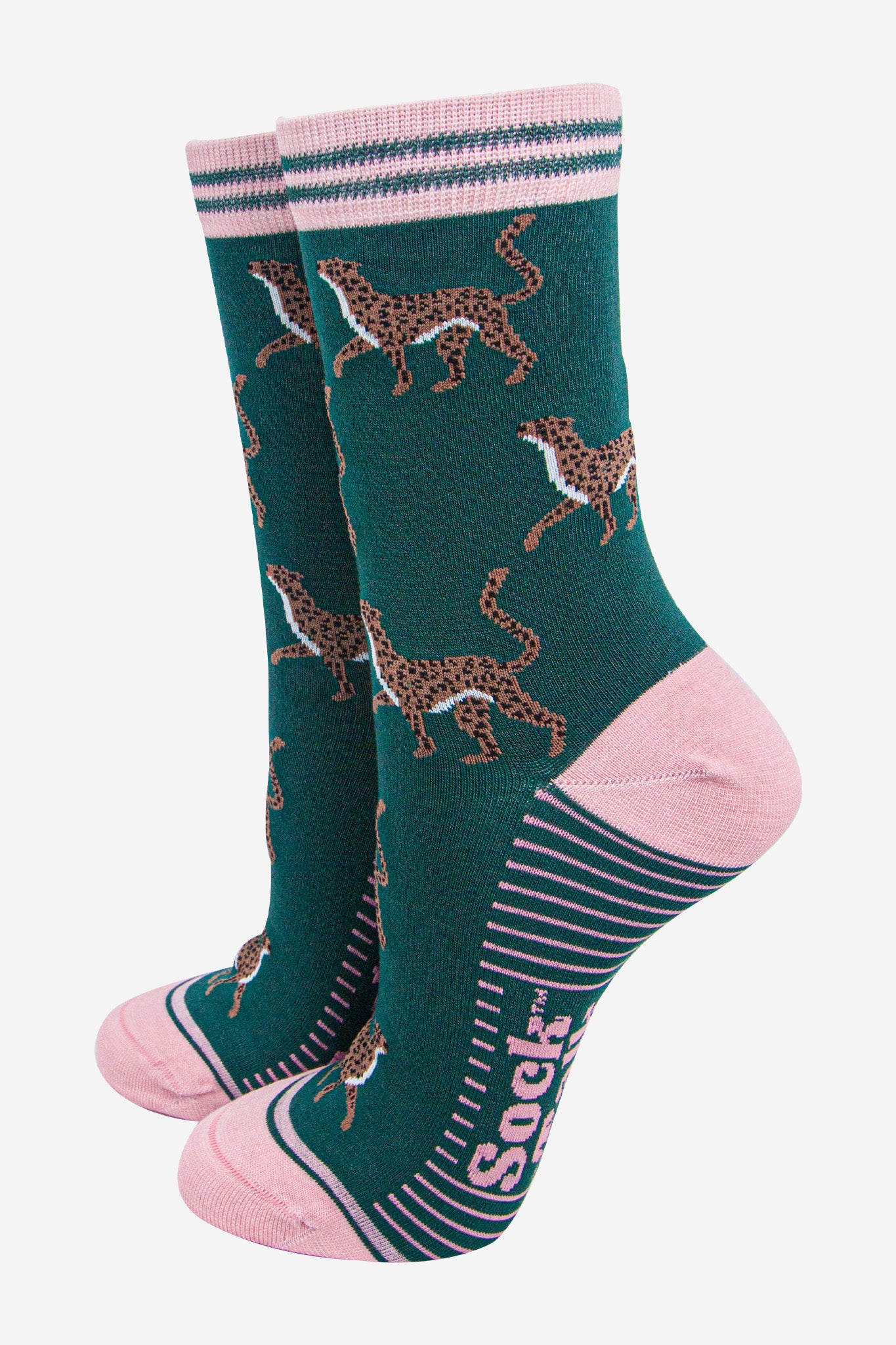 womens-bamboo-socks-forest-green-light-pink-winter-cheetah-big-cats