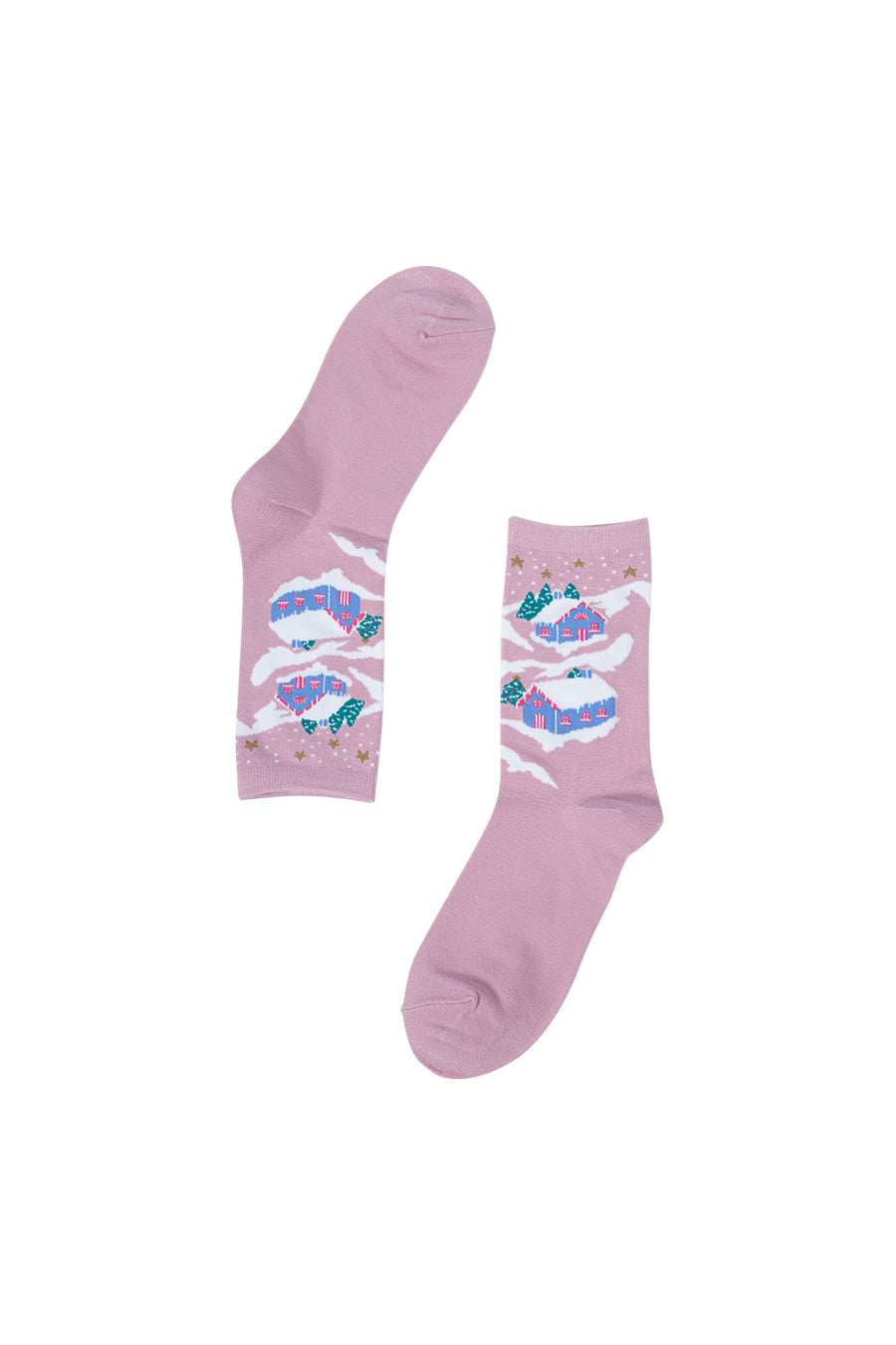 pink ankle socks with a snowy mountain scene