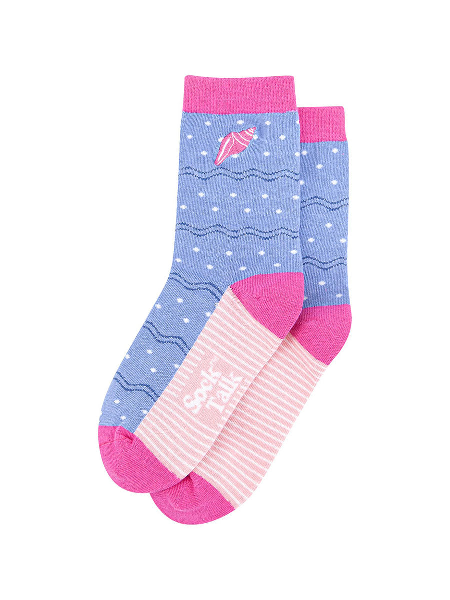 Embroidered-Conch-Shell-Combed-Cotton-Socks-in-Blue-Pink-Lying-Flat