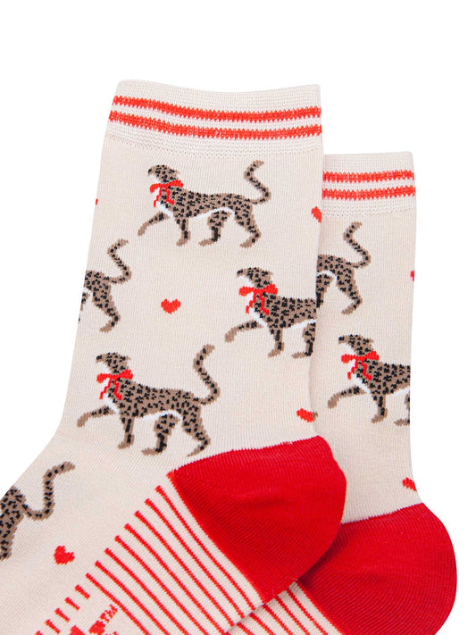 womens-bamboo-socks-cream-red-winter-cheetah-close-up
