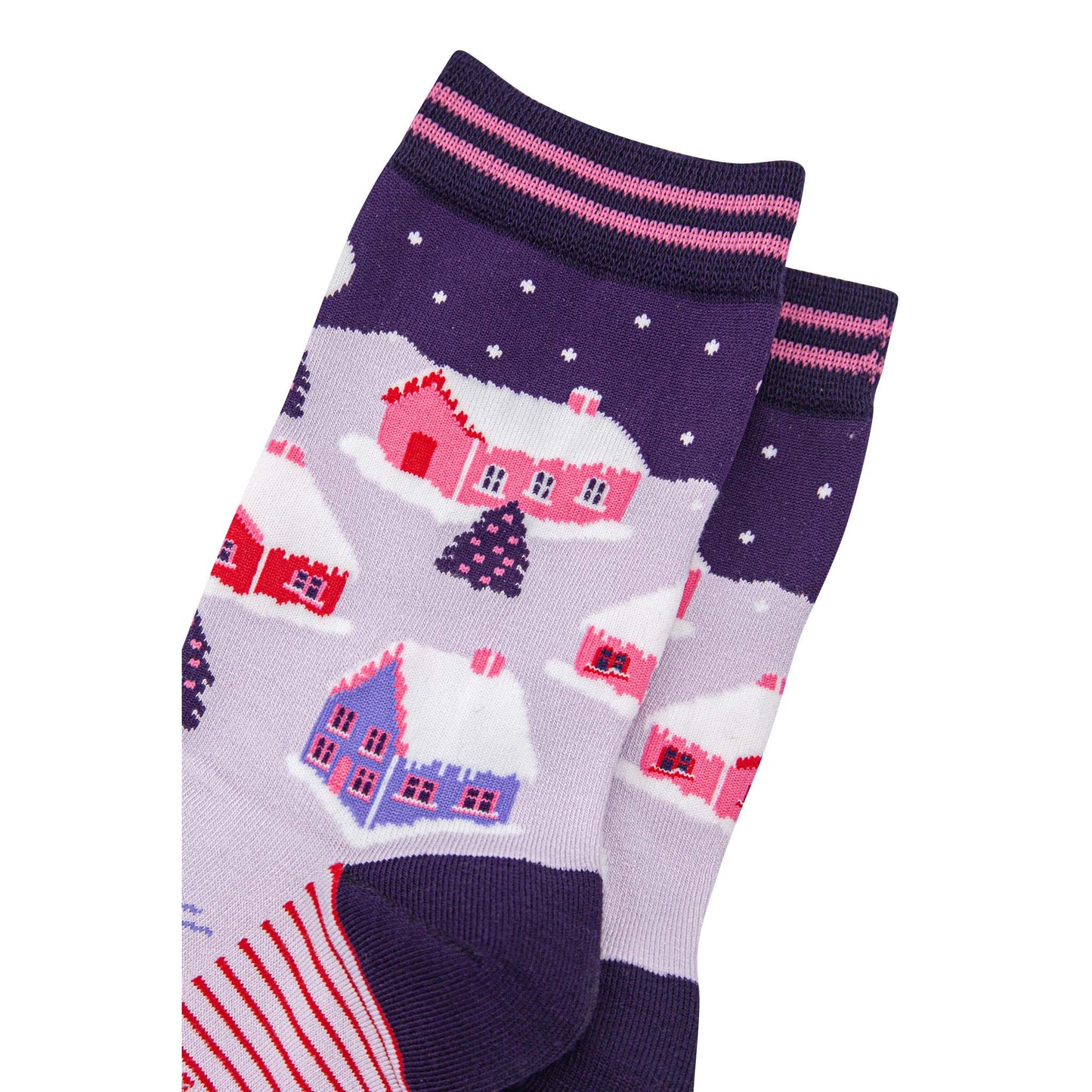 womens-bamboo-socks-navy-blue-winter-village-close-up