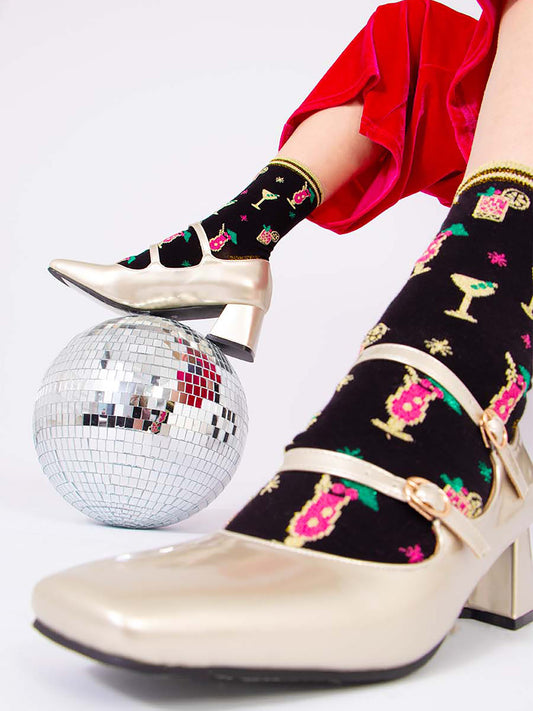 cocktail-print-bamboo-socks-in-black-and-pink