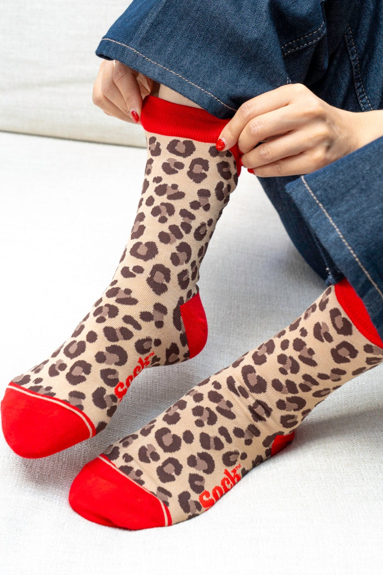 Women's Bamboo Socks - Beige/Red, Leopard