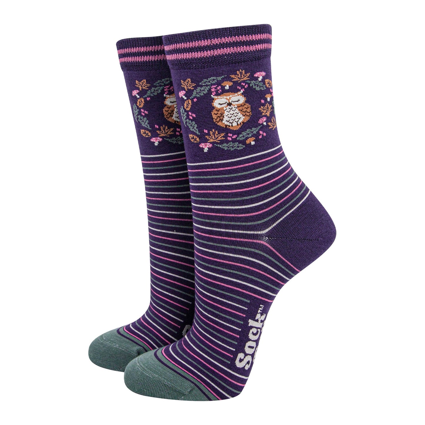 womens-bamboo-socks-navy-blue-sage-owl-in-wreath-woodland-birds