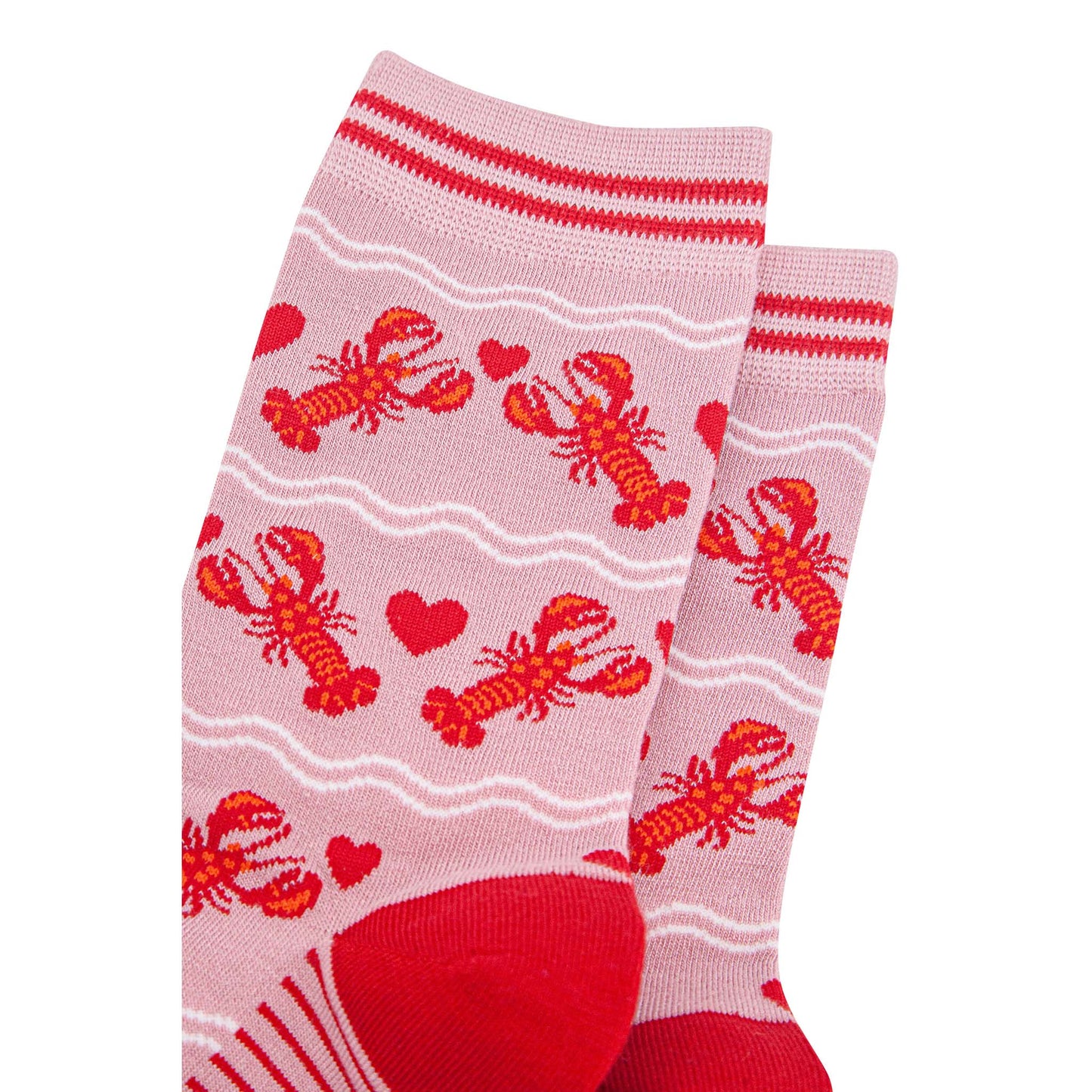 womens-bamboo-socks-light-pink-red-lobsters-close-up