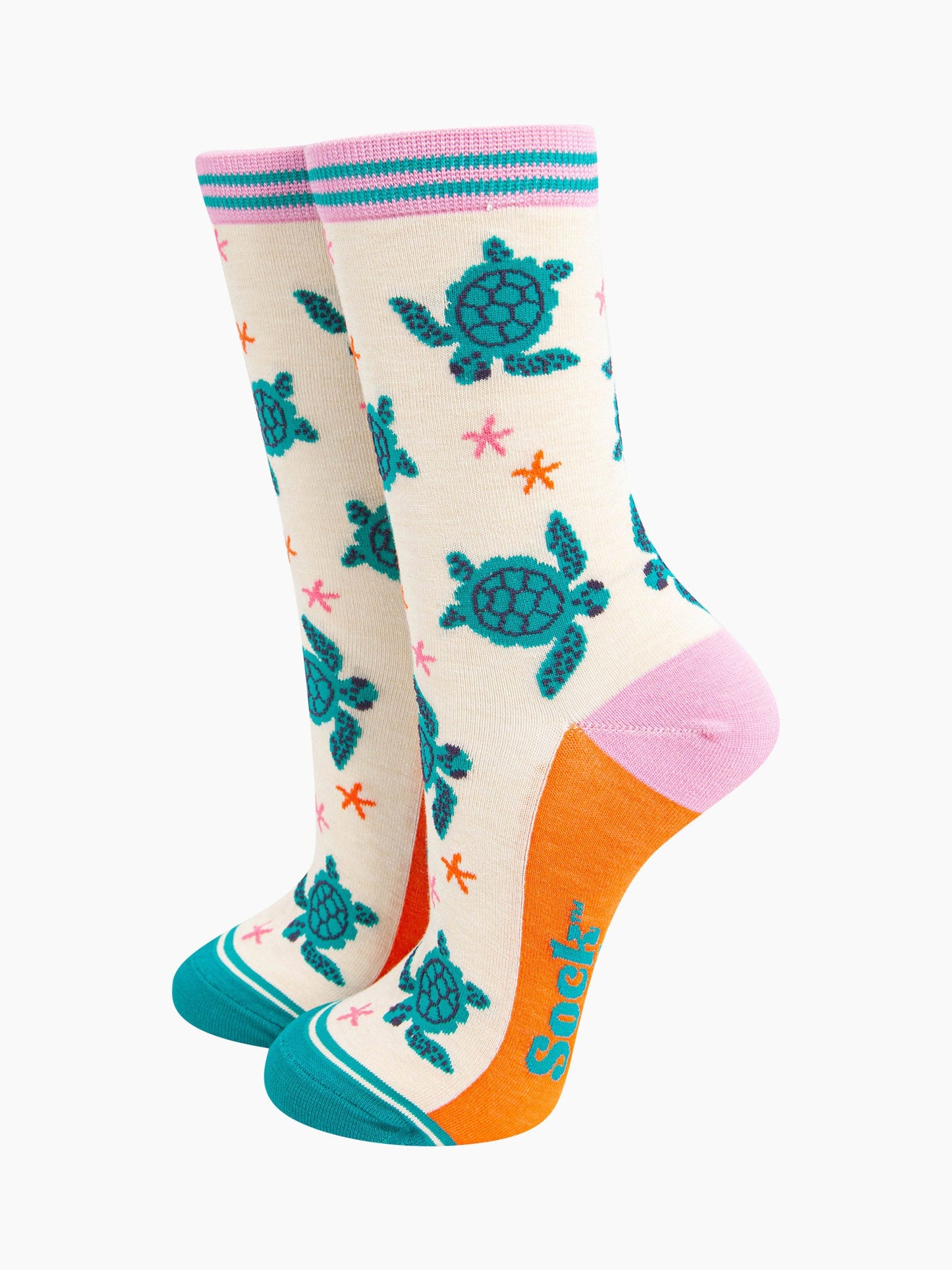womens-bamboo-socks-cream-sea-turtles-and-starfish-pattern-shows-turquoise-swimming-turtles-and-small-pink-and-orange-starfish