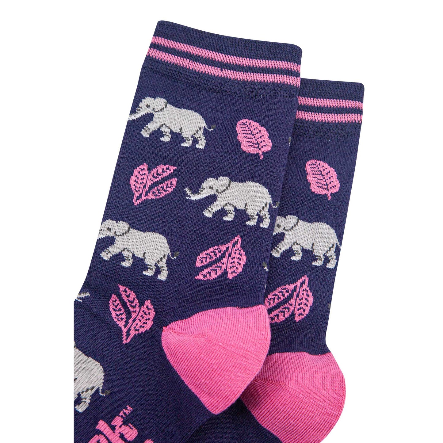 womens-bamboo-socks-navy-blue-pink-elephant-close-up