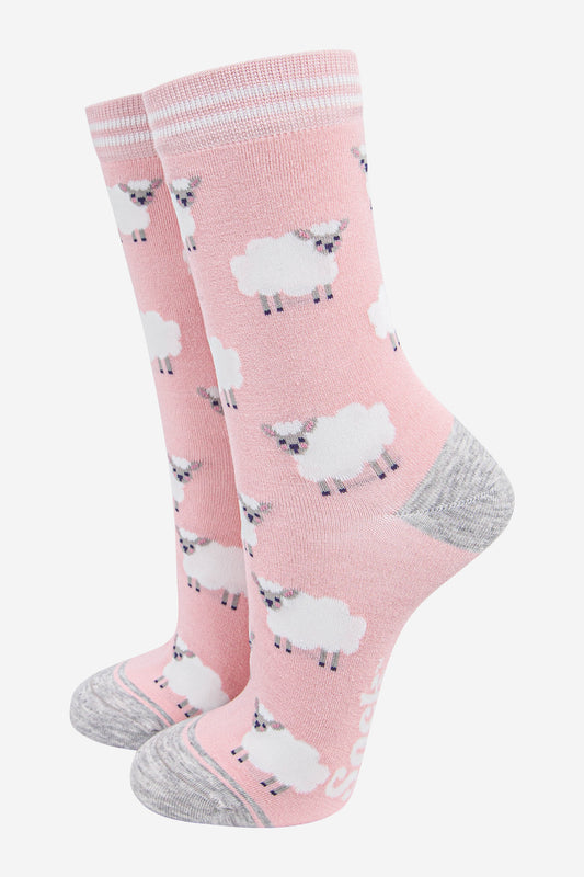 womens-bamboo-socks-light-pink-grey-marl-sheep-farming