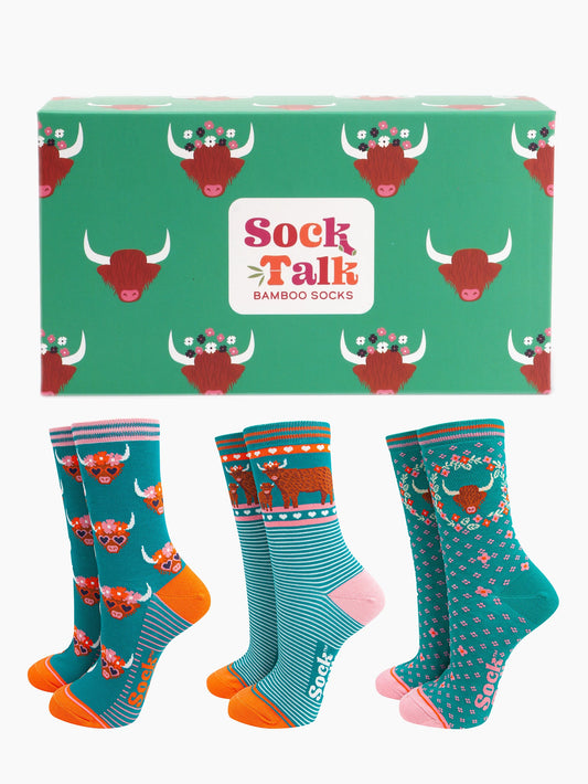 womens-bamboo-socks-gift-box-teal-highland-cows-three-ankle-socks