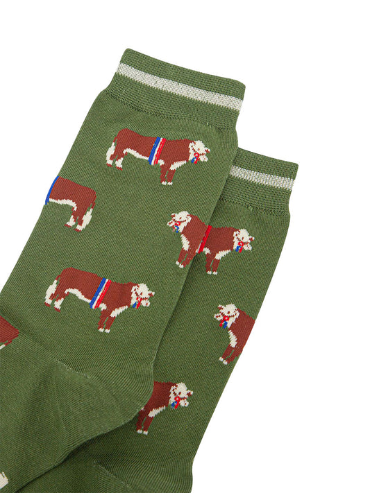 mens-bamboo-socks-green-prize-hereford-bull-close-up-brown-bulls-rossettes