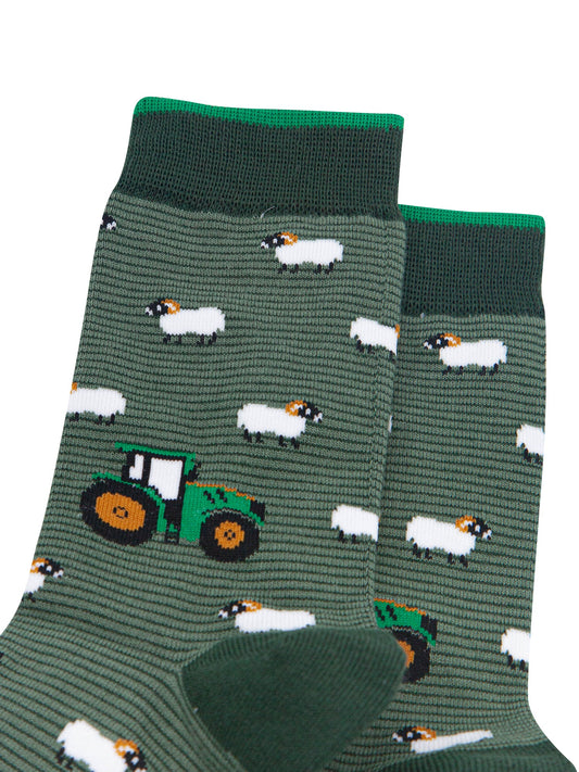Sheep-&-Tractor-Men's-Bamboo-Socks-in-Green-Close-Up