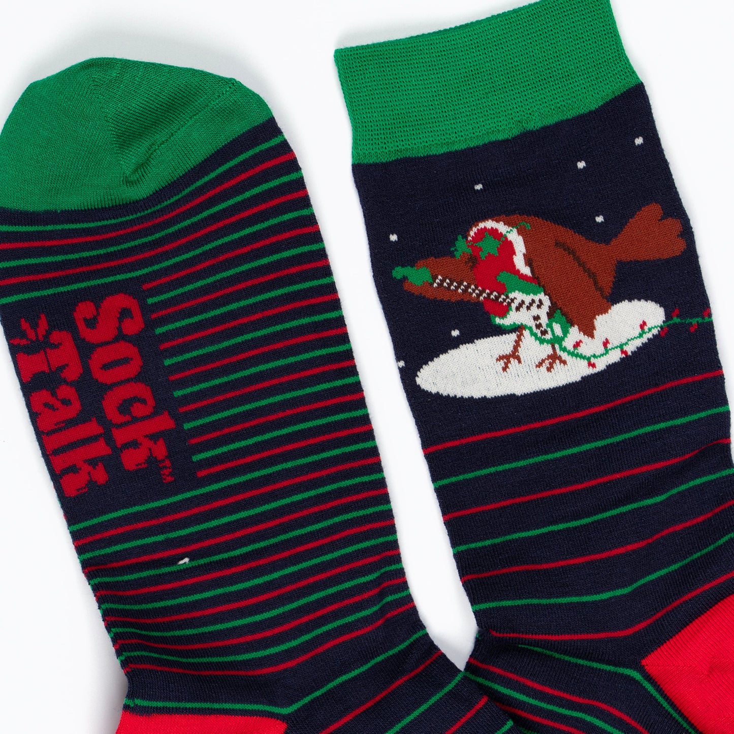 showing the heel, toe and cuff of the bamboo socks, the toe and cuff are green the heel is red