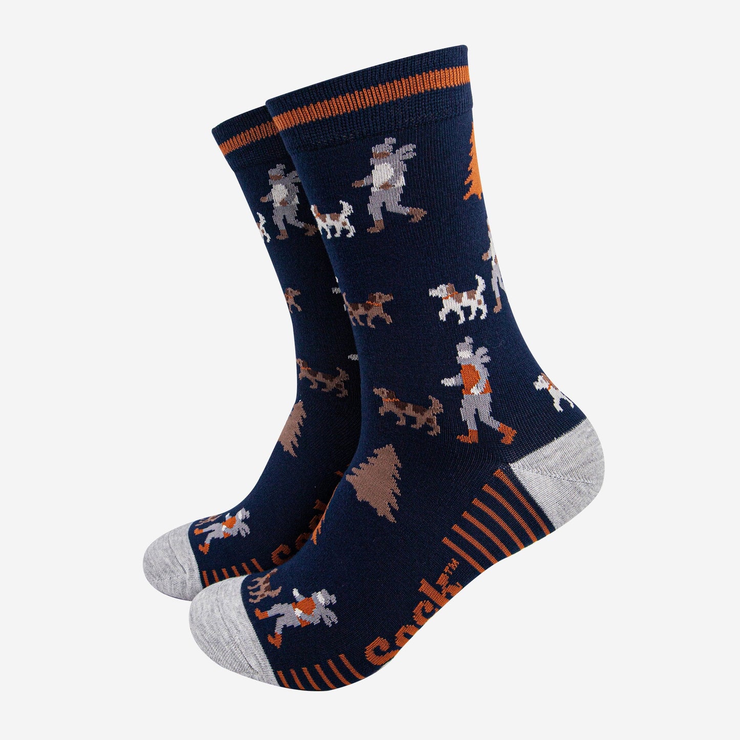 mens-bamboo-socks-navy-blue-light-grey-man-and-his-dog-walker