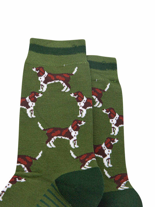 mens-bamboo-socks-khaki-dark-green-cocker-spaniel-close-up