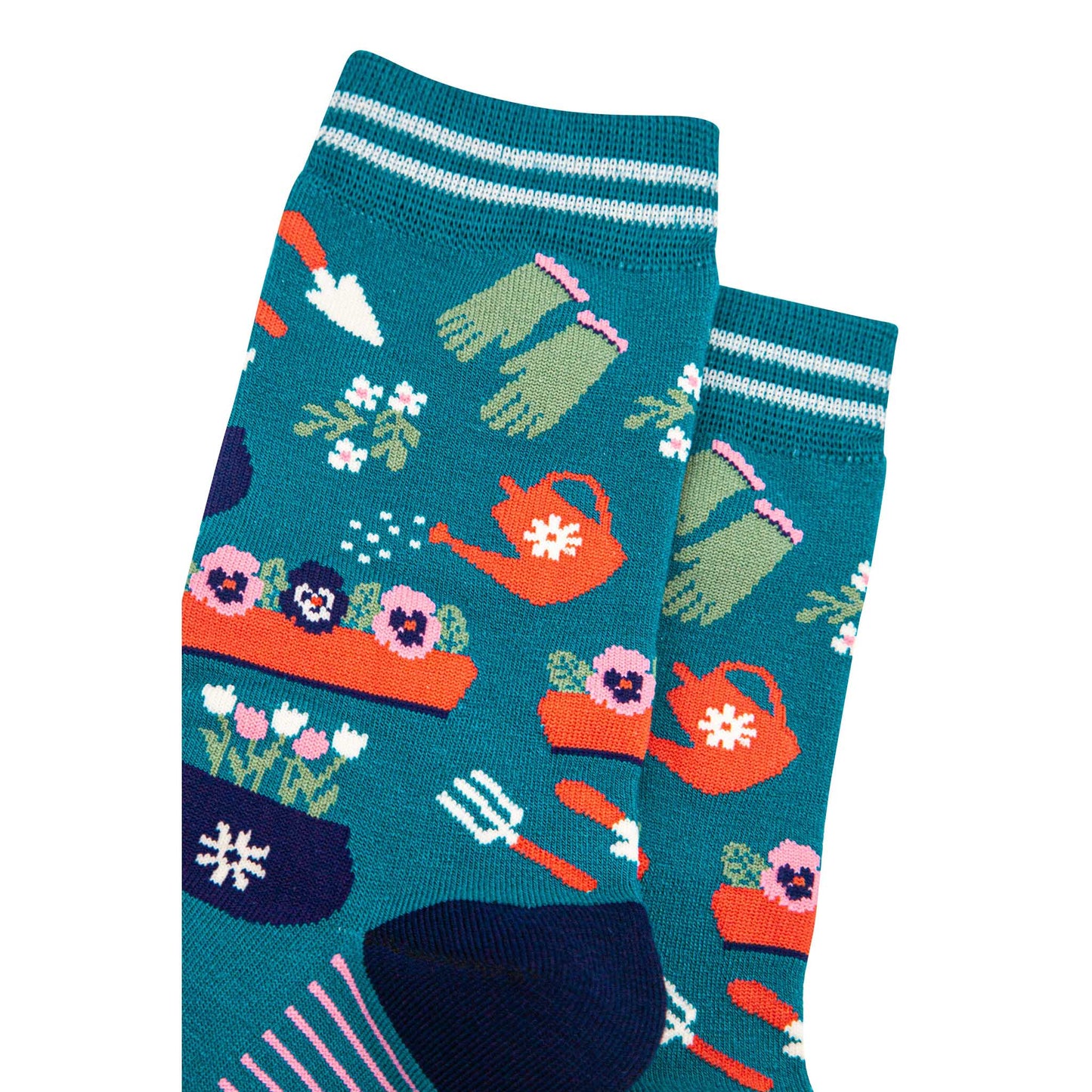 womens-bamboo-socks-teal-pink-gardening-close-up