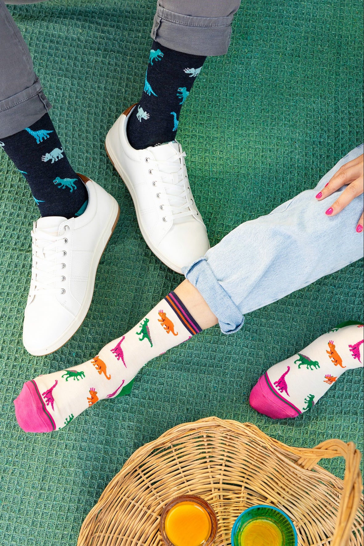 mens-bamboo-socks-navy-blue-dinosaurs-womens-bamboo-socks-cream-multi-dinosaurs