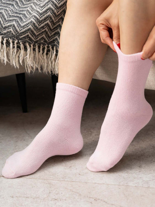 light-pink-solid-cashmere-ankle-socks