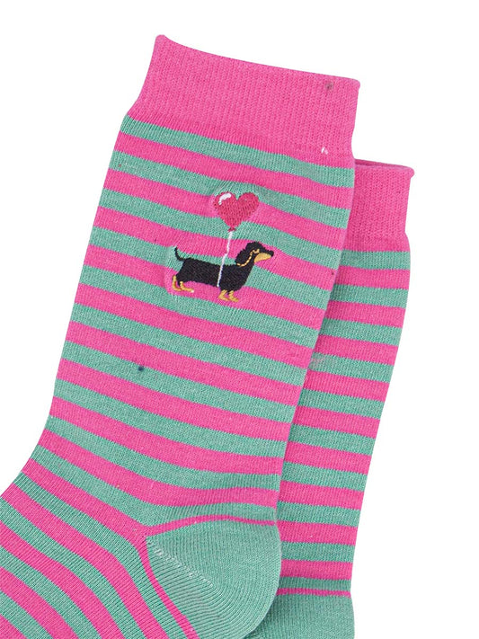 womens-embroidered-ankle-socks-pink-sausage-dog-stripe-close-up