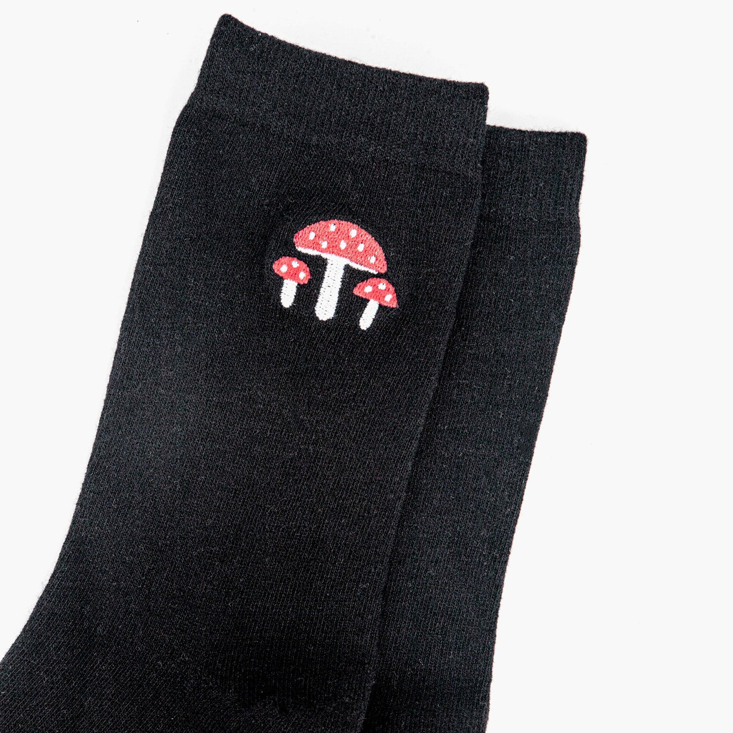 womens-embroidered-ankle-socks-black-toadstools-close-up