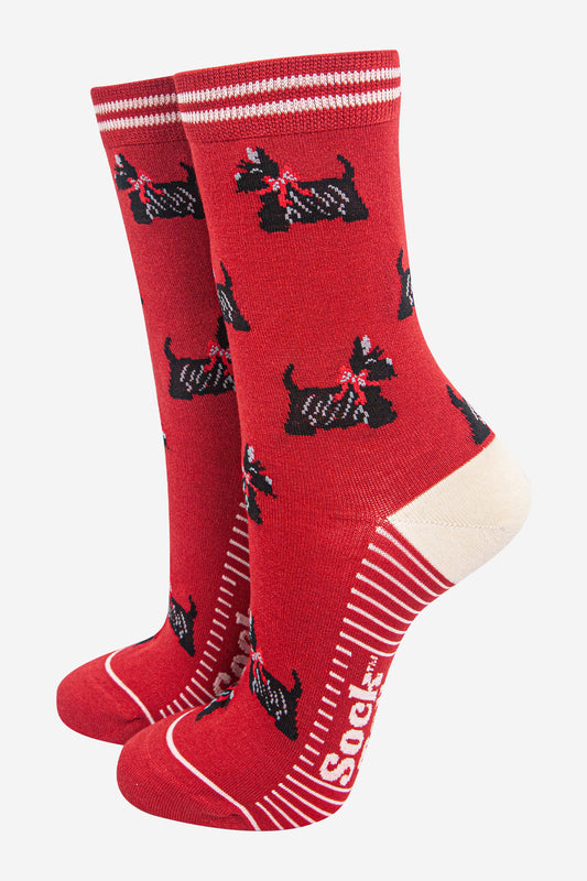 womens-bamboo-socks-red-cream-scottish-terriers-dogs