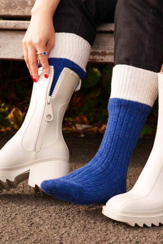 wool-blend-mid-calf-socks-in-blue-and-cream