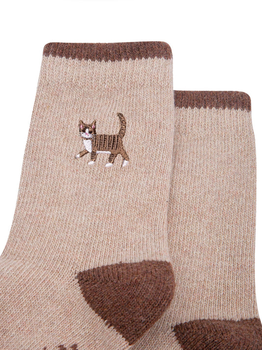 Tabby-Cat-Embroidered-Wool-Socks-in-Oatmeal-Close-Up