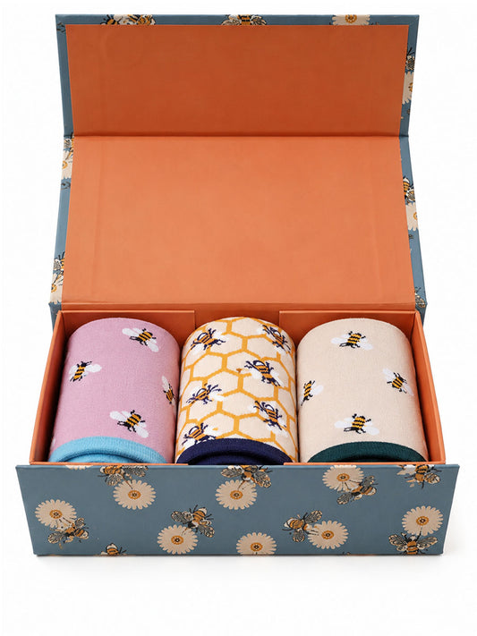 womens-socks-gift-box-pink-bees