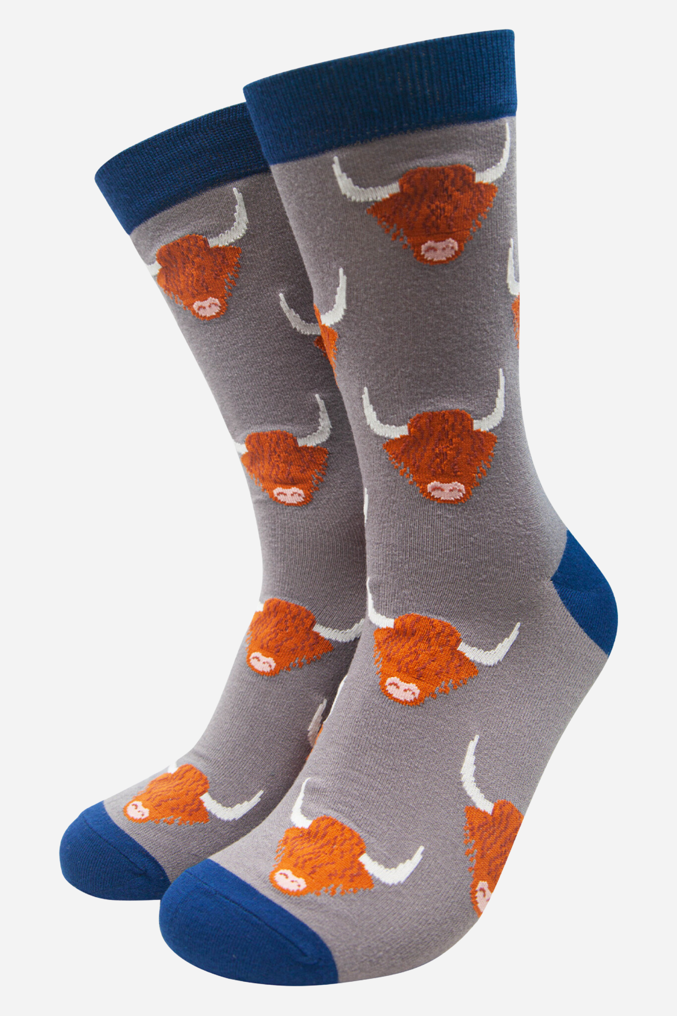 mens-socks-gift-box-blue-highland-cow-grey