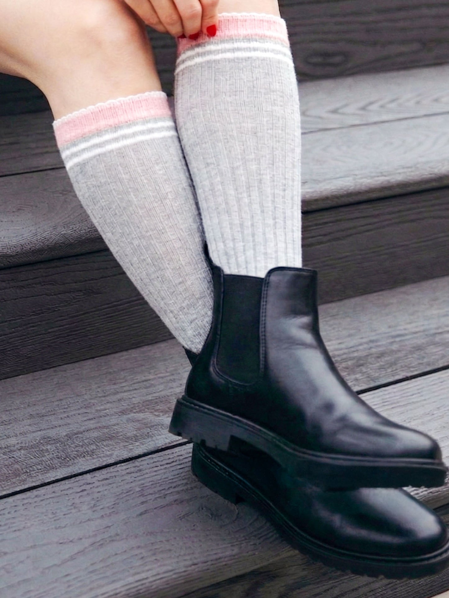 Striped-Combed-Cotton-Knee-High-Glitter-Socks-in-Grey-Pink