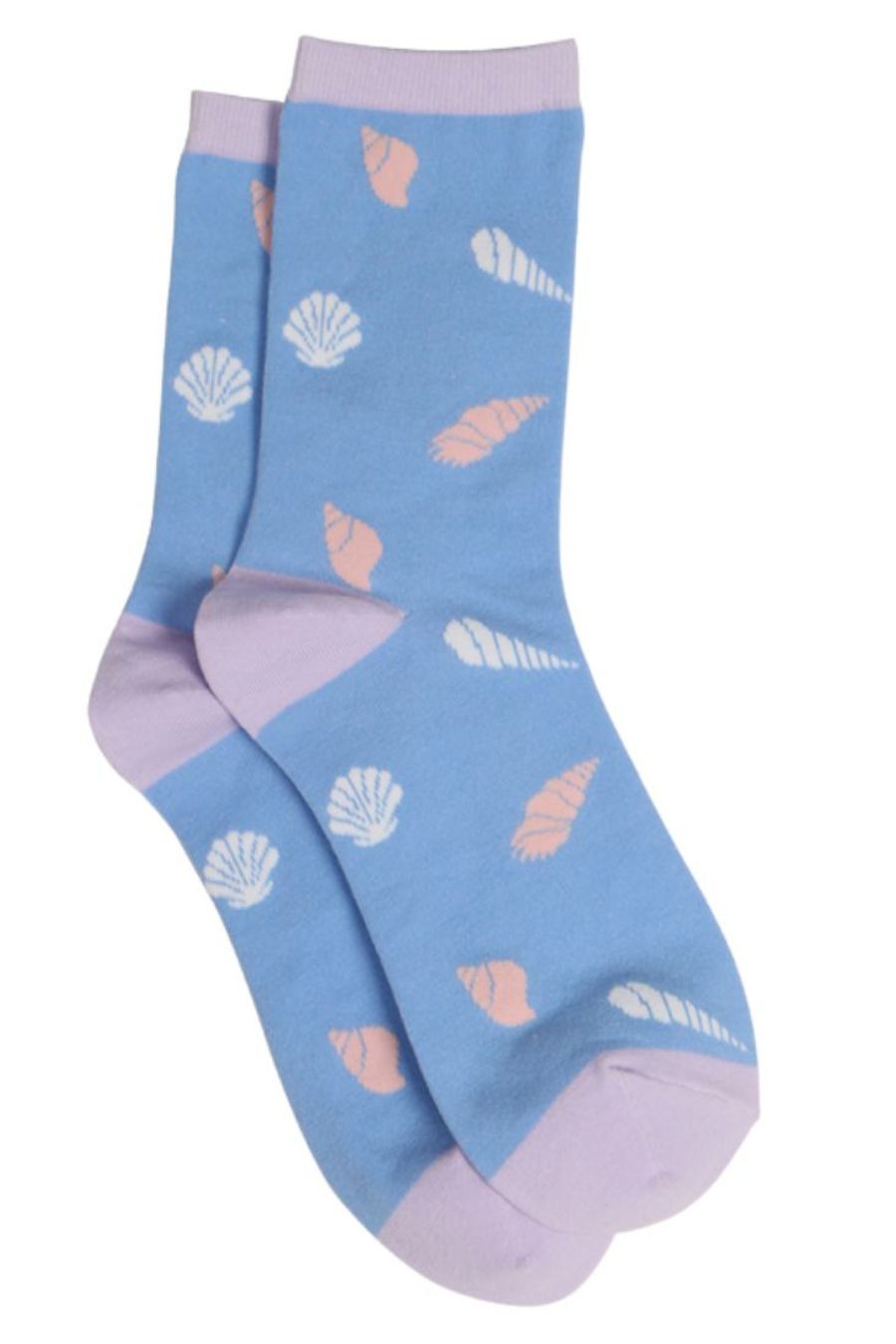 blue, lilac ankle socks with seashellls on them
