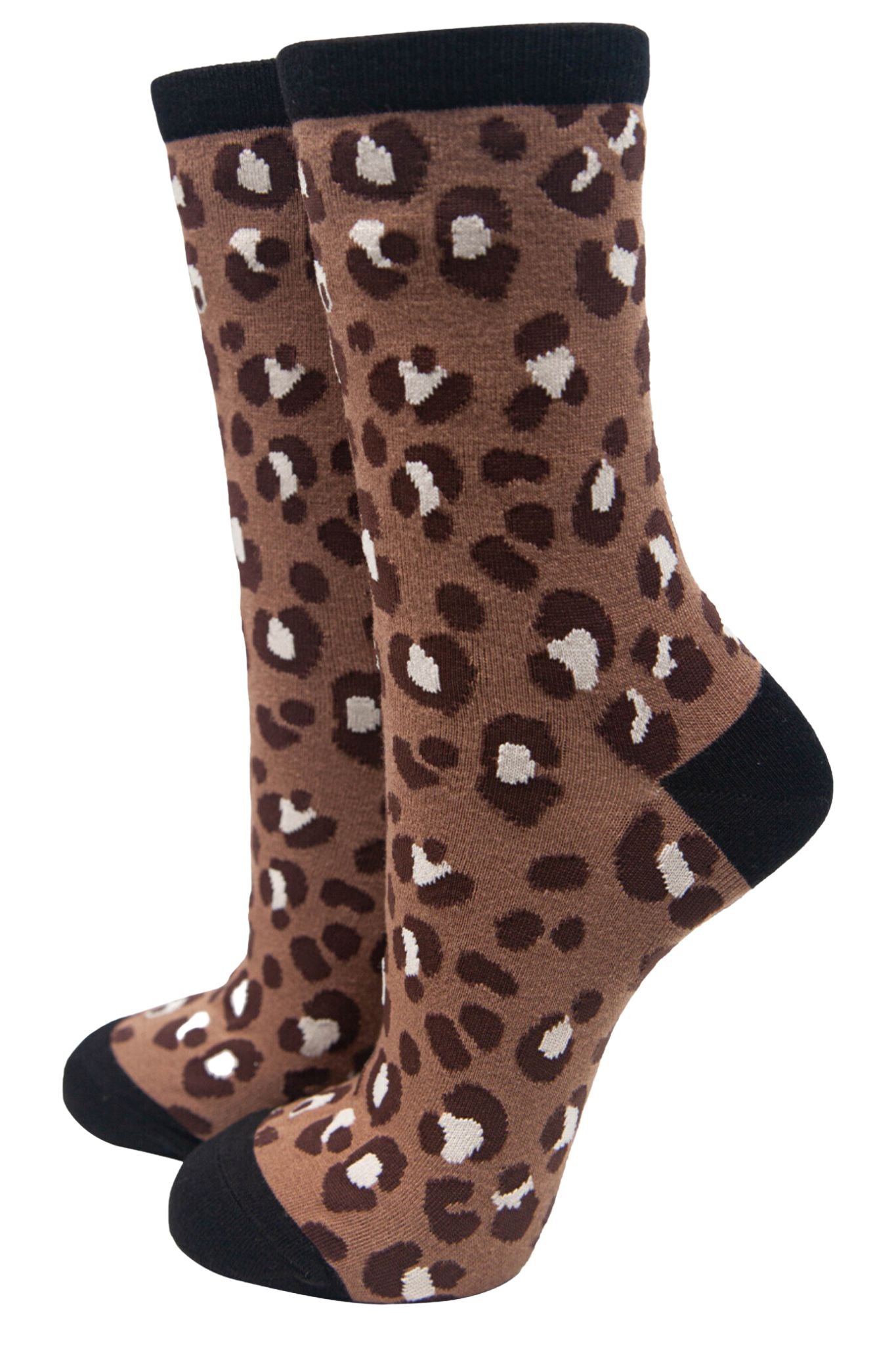 beige leopard print bamboo ankle socks
