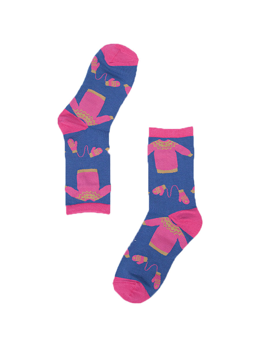 blue, pink ankle socks with a xmas jumper pattern