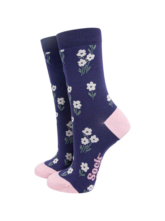 womens-bamboo-socks-navy-blue-dusty-pink-ditsy-floral-print