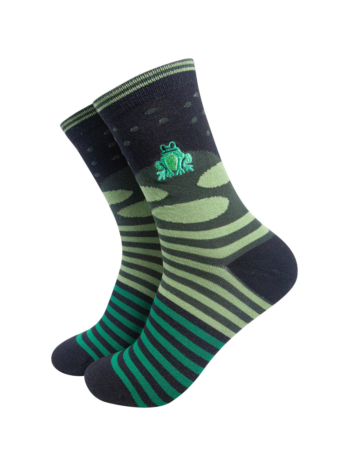 Frog-Combed-Cotton-Pattern-Embroidered-Socks-in-Black/Green-On-Mannequin