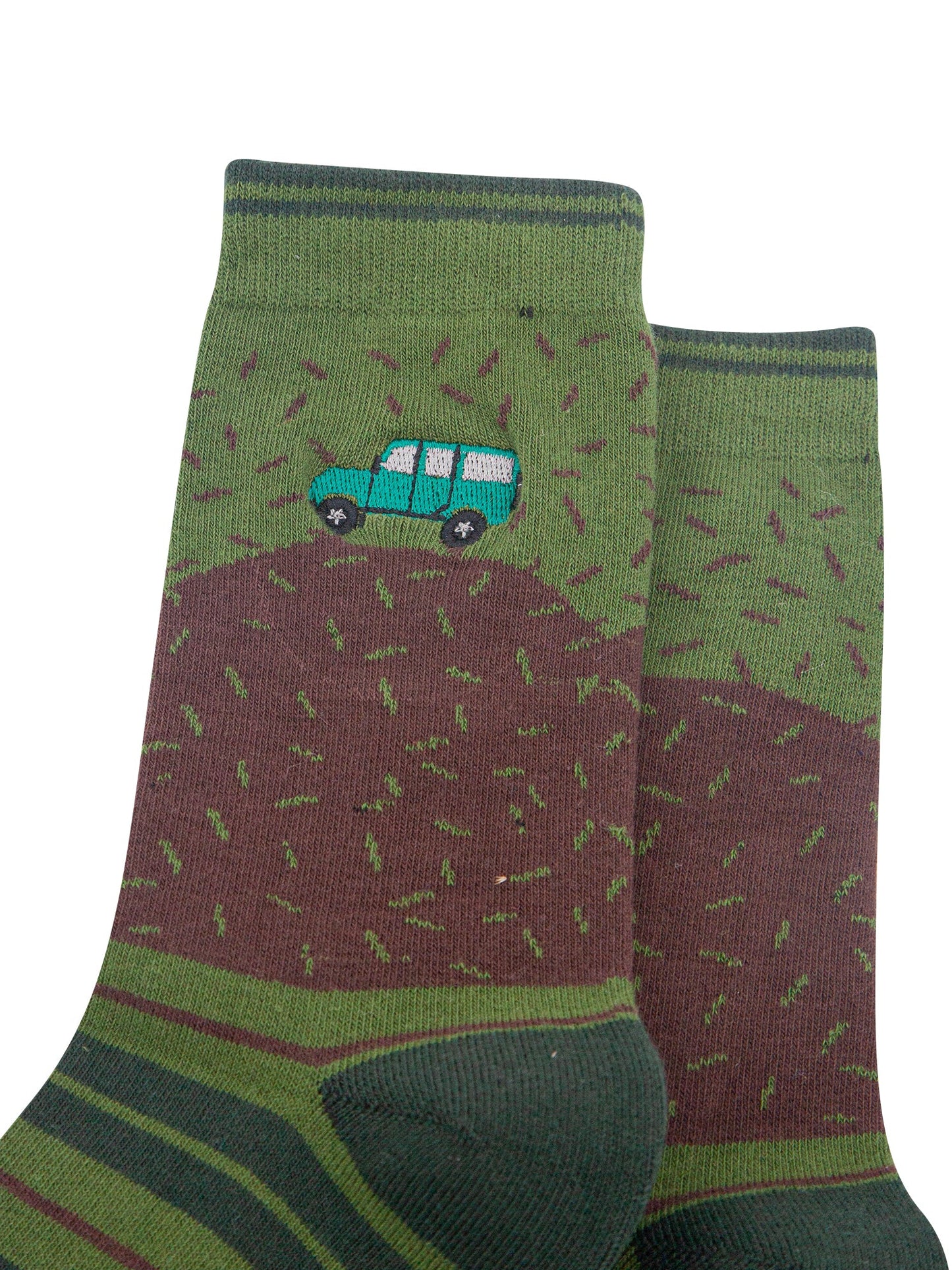 Off-Roader-Combed-Cotton-Pattern-Embroidered-Socks-in-Green/Brown-Close-Up