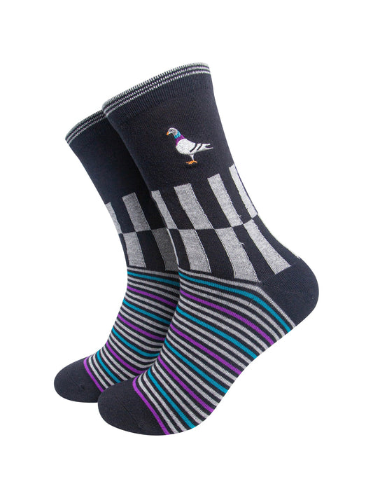 Pigeon-Combed-Cotton-Pattern-Embroidered-Socks-in-Black/Grey-Marl-On-Mannequin