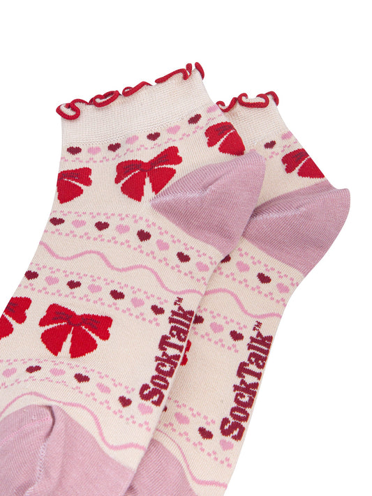 Bow-Fair-Isle-Women's-Bamboo-Trainer-Socks-in-Cream-On-Mannequin
