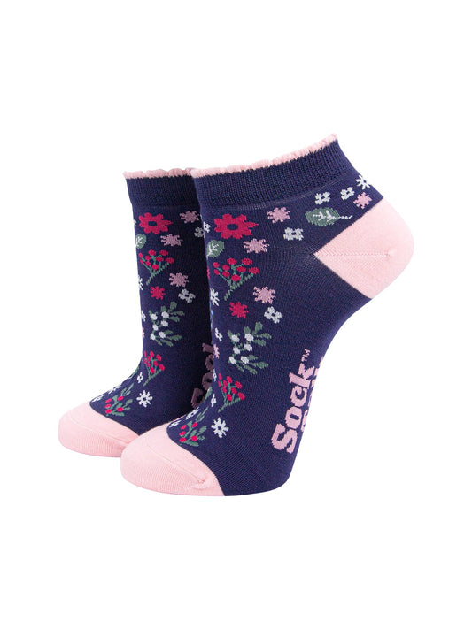 Wildflowers-Bamboo-Trainer-Socks-in-Navy-Blue-Mannequin