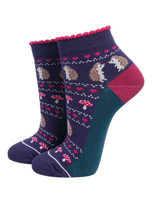 Hedgehog-Women's-Bamboo-Trainer-Socks-in-Navy-Blue-On-Mannequin