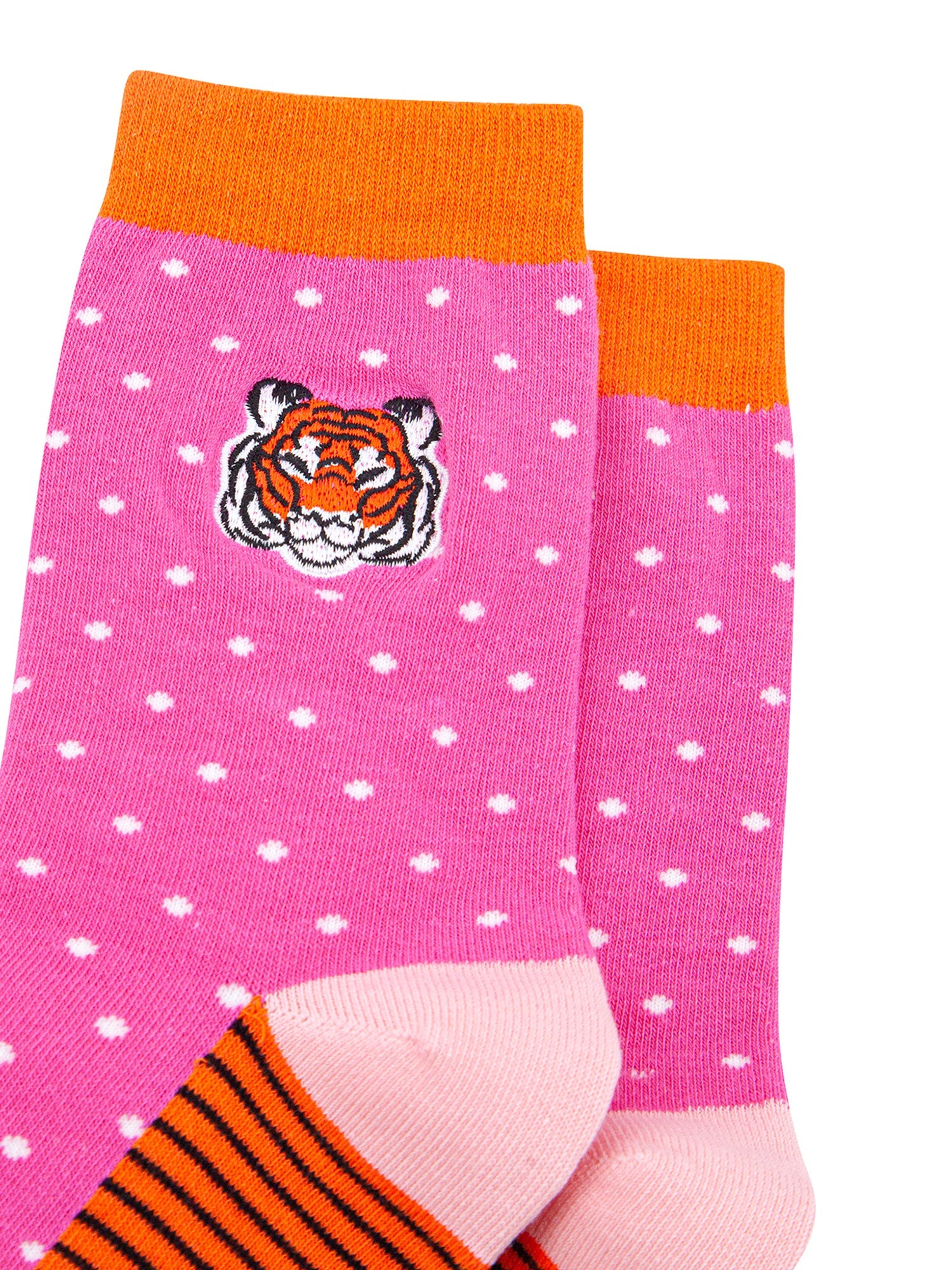 Embroidered-Tiger-Face-Combed-Cotton-Socks-in-Pink-Closeup