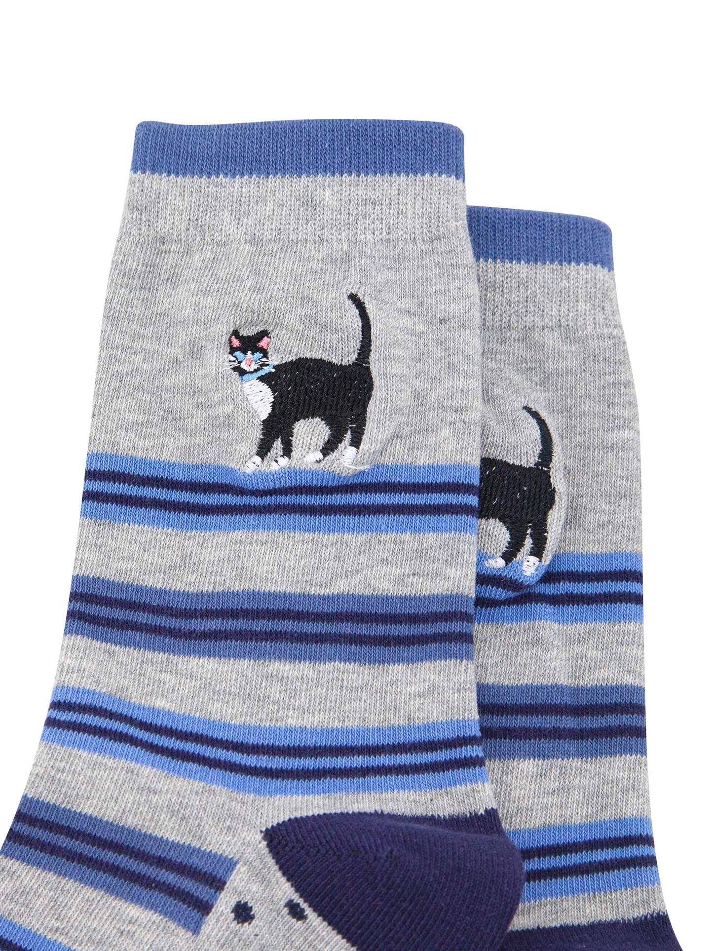 Embroidered-Cat-Combed-Cotton-Socks-in-Grey-Closeup
