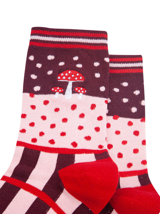 Toadstool-Combed-Cotton-Pattern-Embroidered-Socks-in-Burgundy-Close-Up