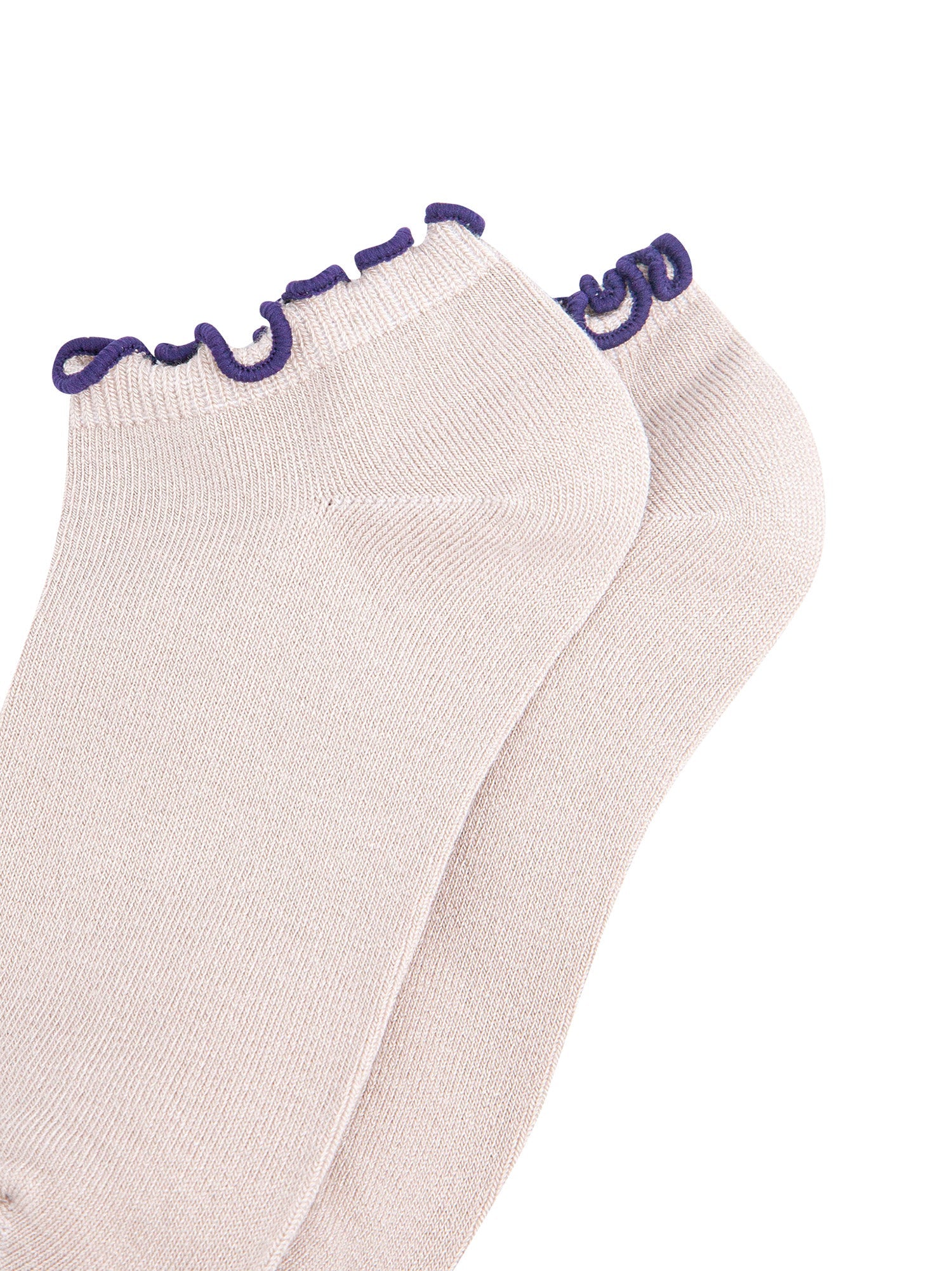 Frilly-Trim-Bamboo-Trainer-Socks-in-Beige-Brown-Closeup