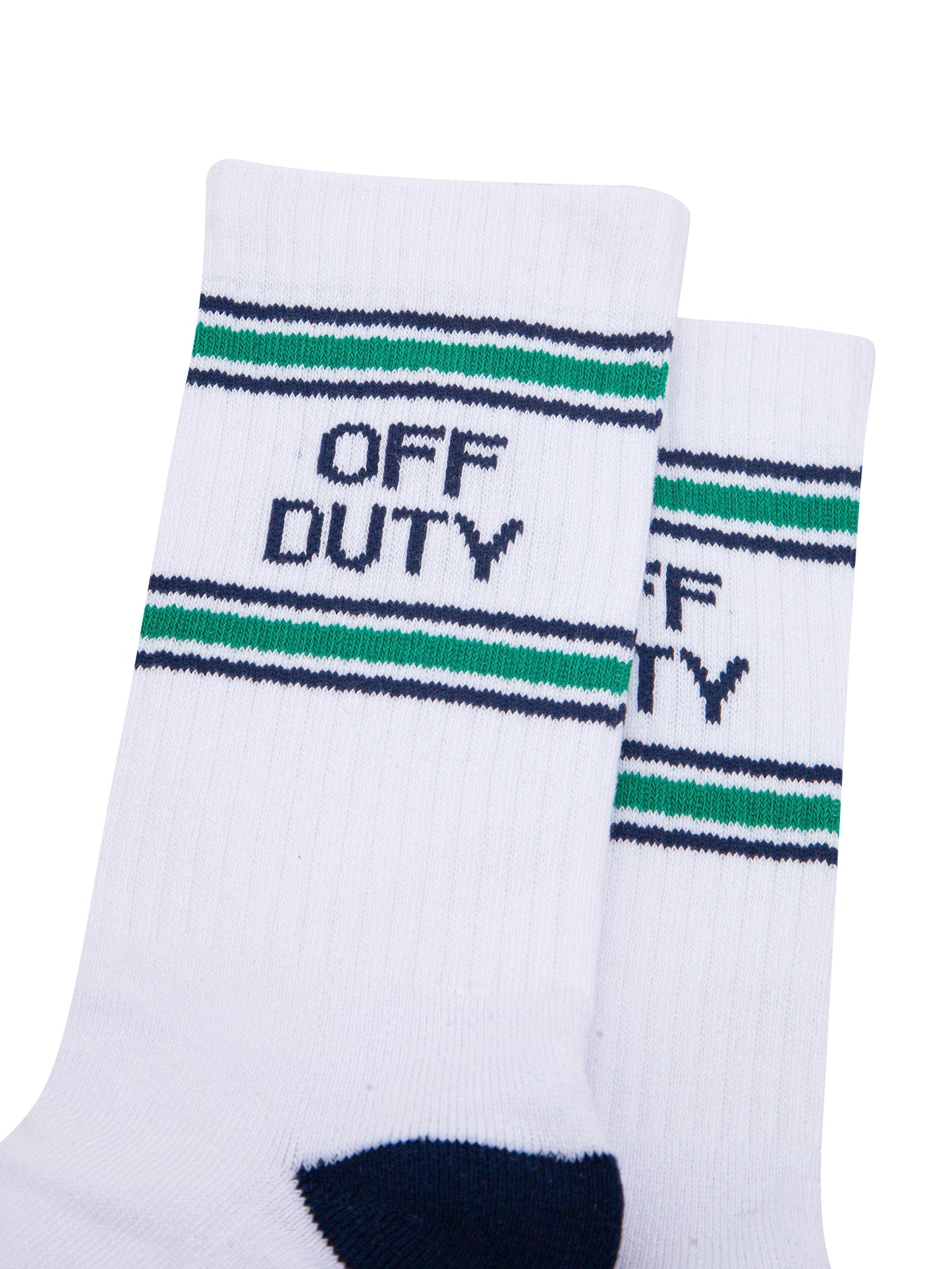 Off-Duty-Organic-Cotton-Sports-Socks-in-White/Navy-Blue-Close-Up