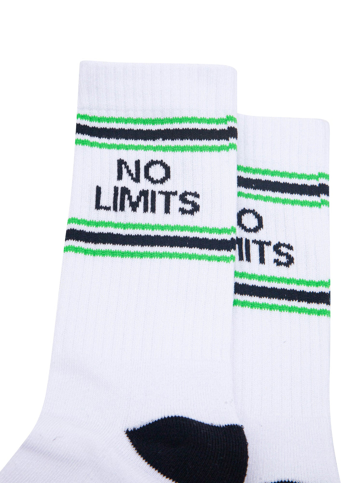 No-Limits-Organic-Cotton-Sports-Socks-in-White/Black-Close-Up