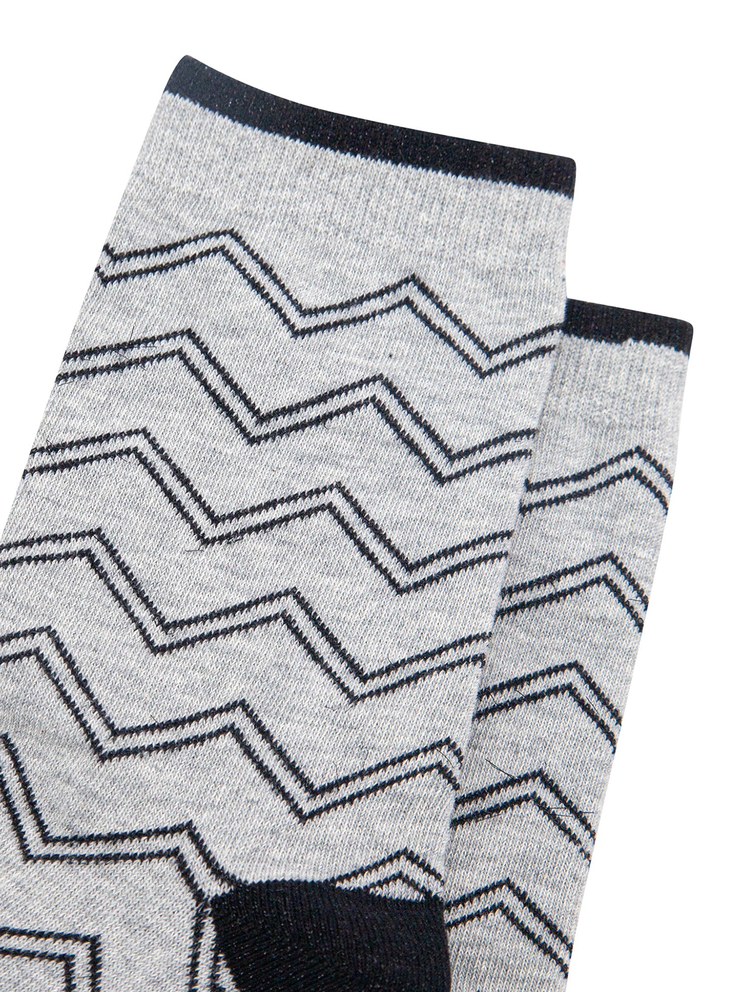 Zig-Zag-Combed-Cotton-Glitter-Socks-in-Grey-Closeup