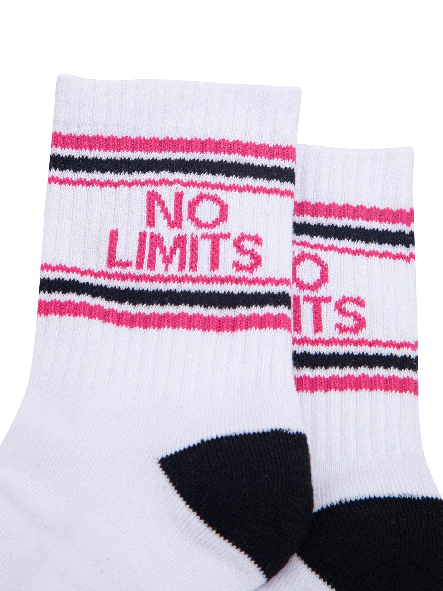 No-Limits-Organic-Cotton-Sports-Socks-in-White/Black-Close-Up