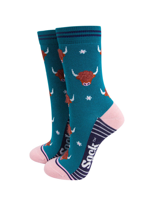 Highland-Cow-Floral-Fluffy-Bamboo-Socks-in-Teal-Mannequin