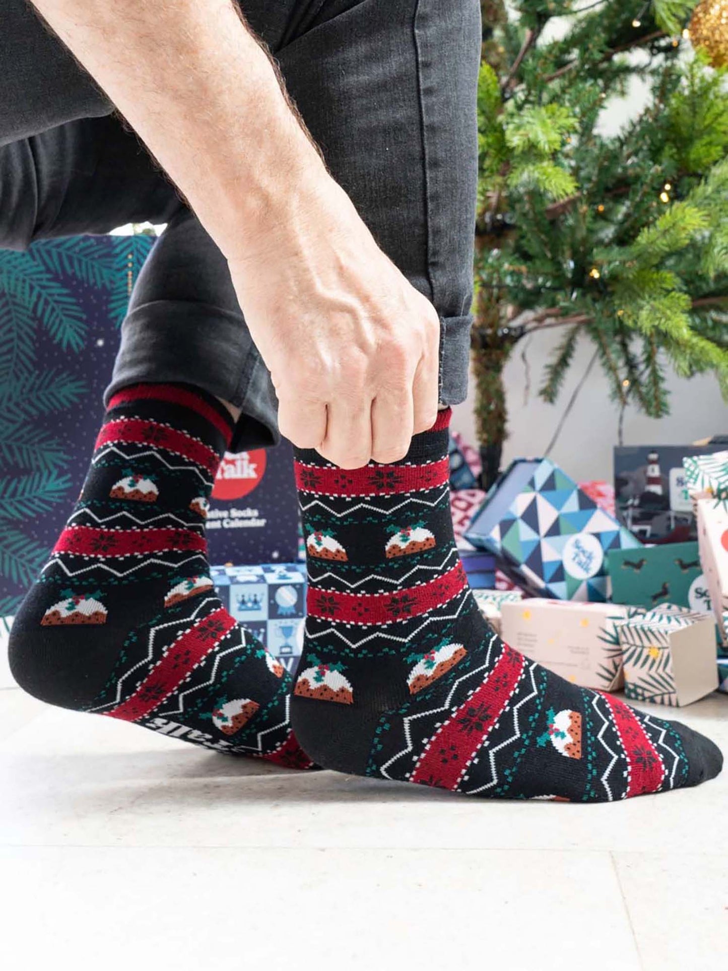 christmas-pudding-fair-isle-bamboo-socks
