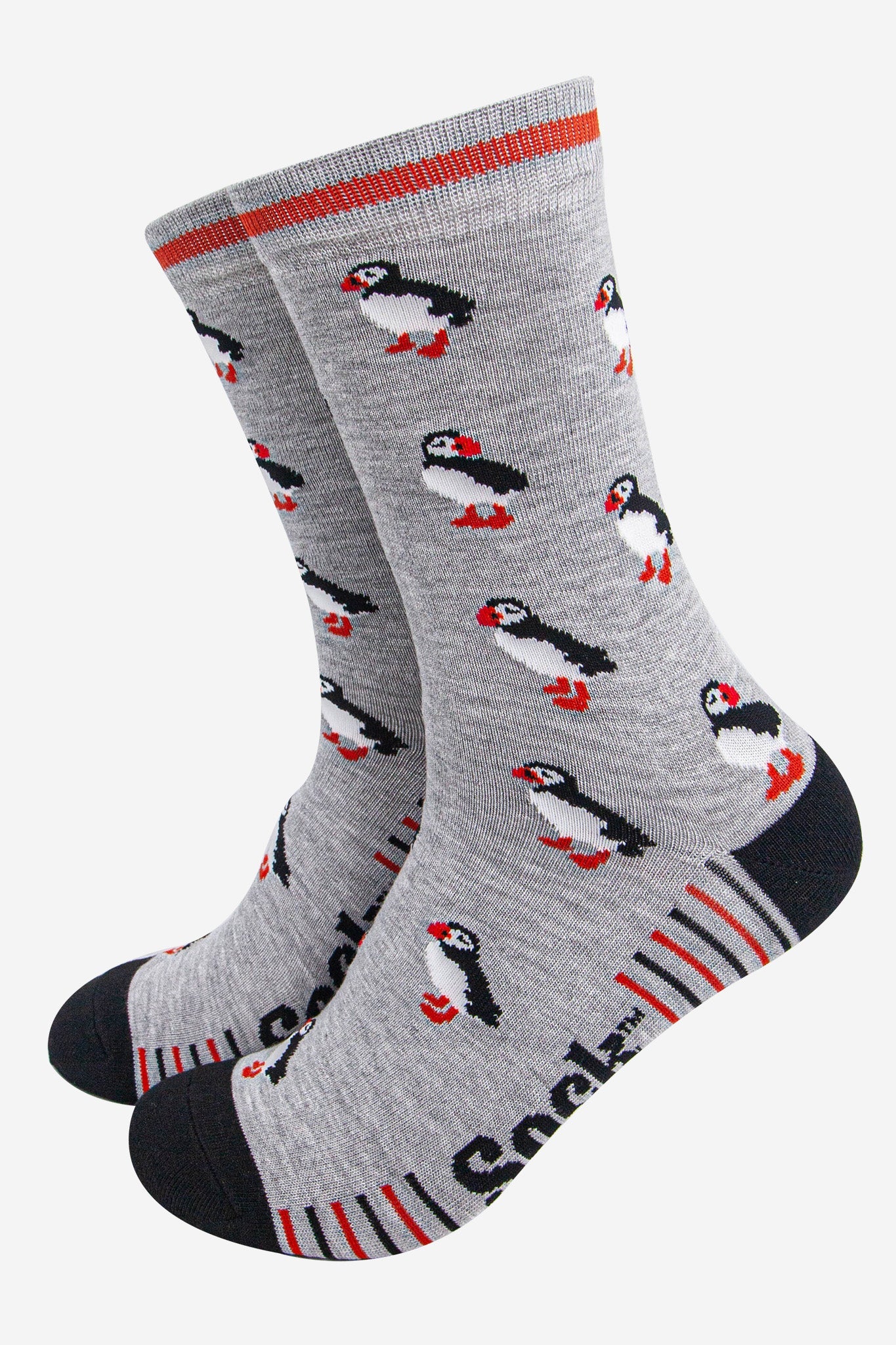 mens-bamboo-socks-light-grey-black-puffins-seabirds